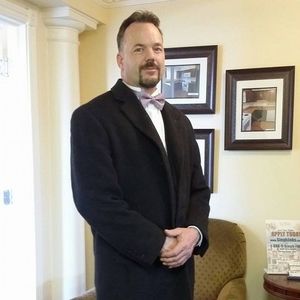 Meet your Posher, Robert